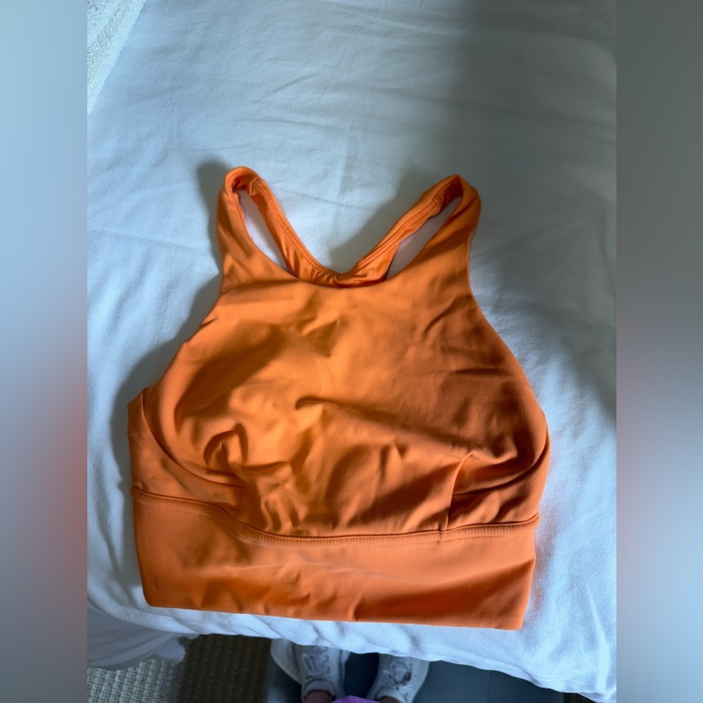 Lululemon top